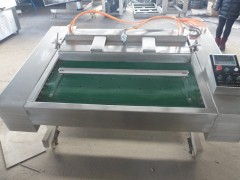 肉制品真空包裝機(jī) 酸菜真空包裝機(jī) 滾動(dòng)式真空包裝機(jī) 海產(chǎn)品真空包裝機(jī)